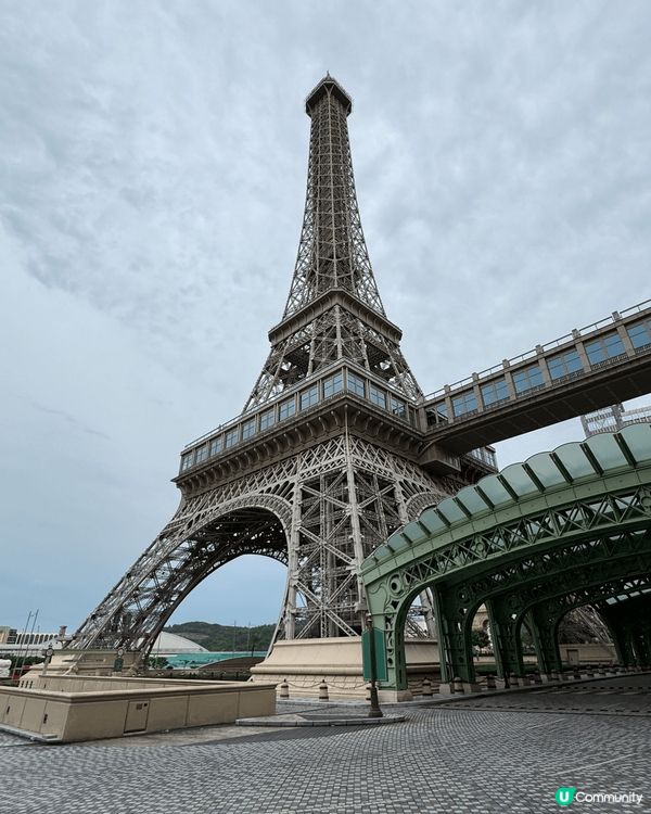 位處澳門的巴黎人酒店，值得一去。