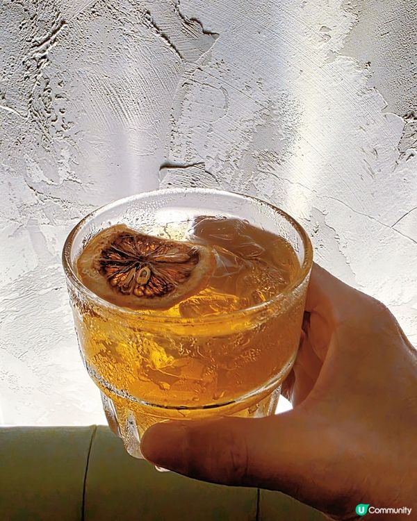 深水埗隱世酒吧🍻  
打卡必去！工業風設計，吹水一流！