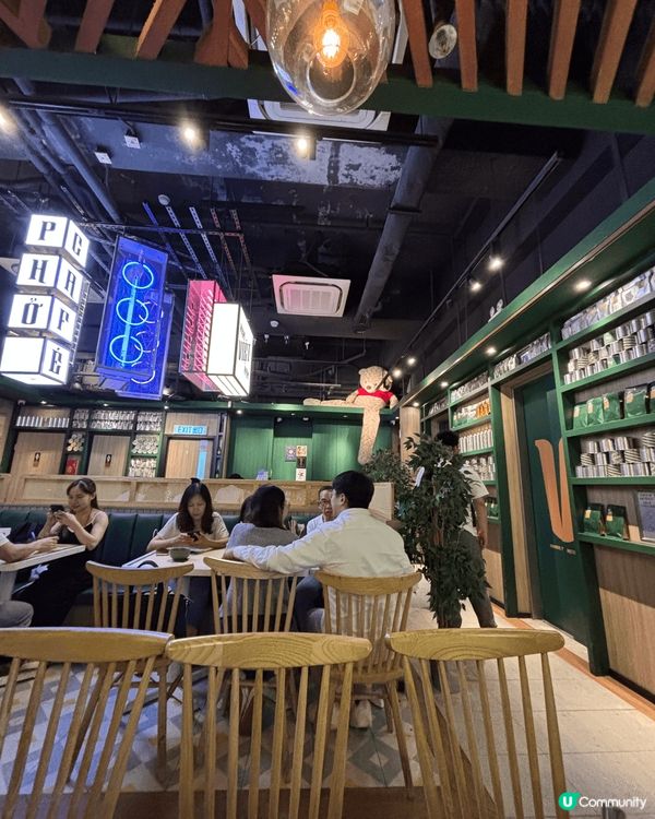 這間餐廳主打南越fusion菜，是「越南控」的新寵 兒，除了...