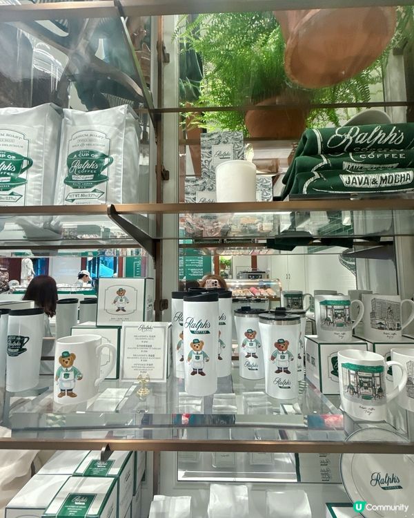 Ralph's Coffee 咖啡☕️的天花板