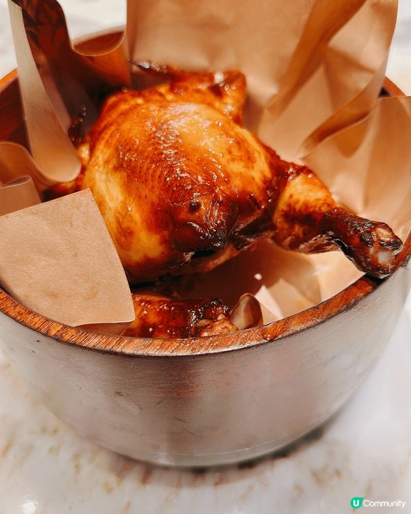 今次要介紹嘅係「綠茶」，係食杭州菜嘅餐廳，要介紹嘅係「龍井烤...