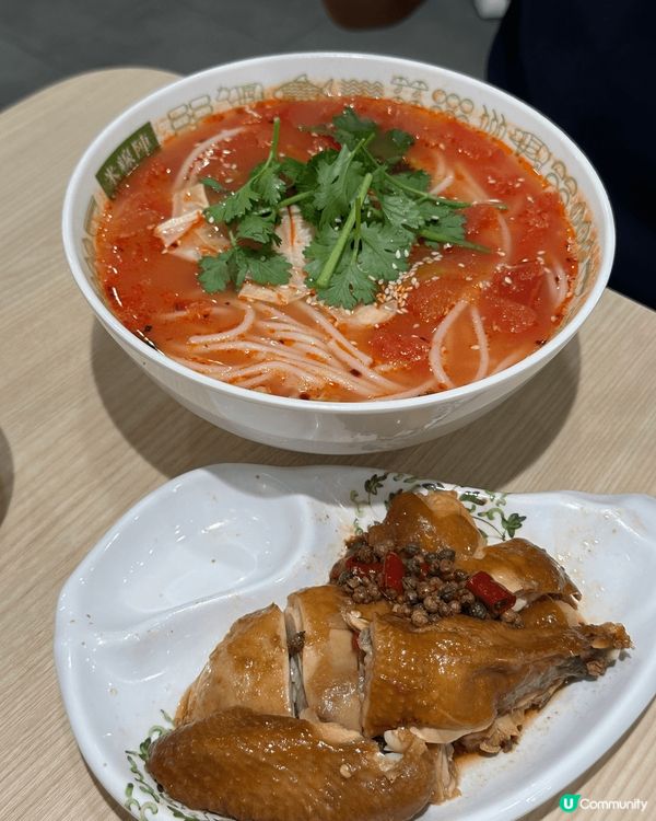 米線陣出咗新品，有我鍾意嘅麻辣蕃茄湯！蕃茄湯每日用上1500...