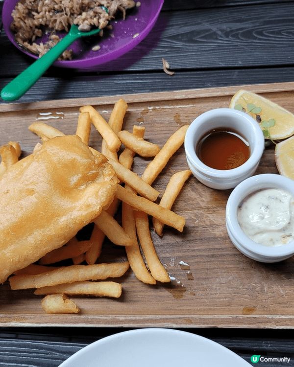 呢間位於赤柱嘅西餐廳，無論白汁野菌火腿肉意大利粉，還是意大利...