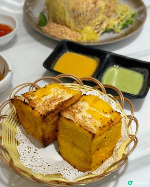 去咗上水廣場食泰菜，餐廳環境舒適，晚市都幾多人食，食物整體幾...