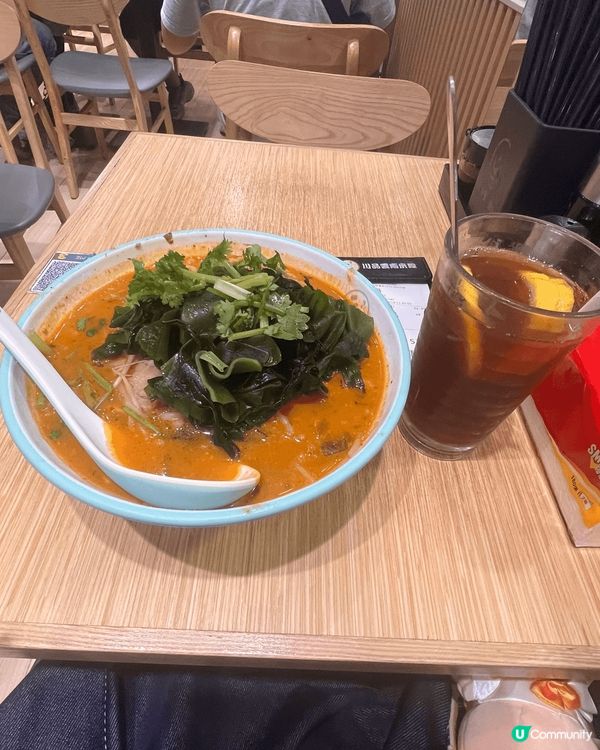 我個人比較喜歡吃湯麵類，港式美食來說，離不開茶餐廳的沙嗲牛肉...