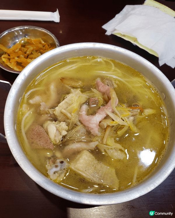 雞汁米線，驚喜的濃雞味，熱鍋上，米線口感更佳，好味😋「#多重...