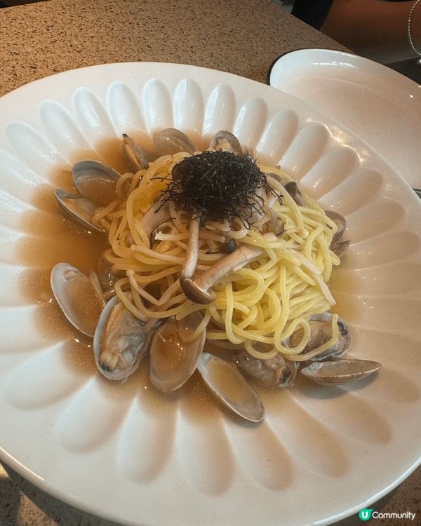 非常值得推介，味道很好食，價錢適中，三個餸連埋兩杯嘢飲，總共...