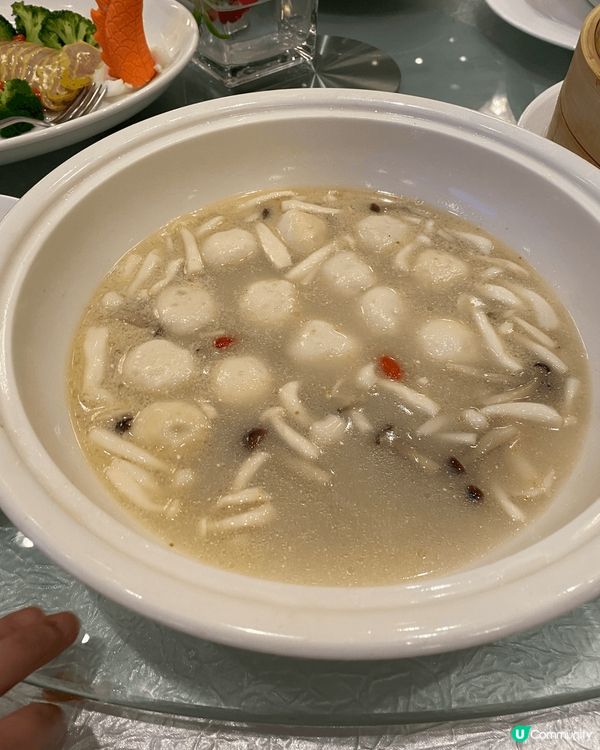 最近北上去了一間中式酒樓，發現真的色香味俱全，睇到龍頭裝飾，...