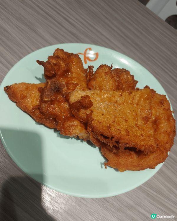 惹味咖哩炸豬扒配上鹵水豬腸，滋味無比，酸辣上海麵，口感一流，...