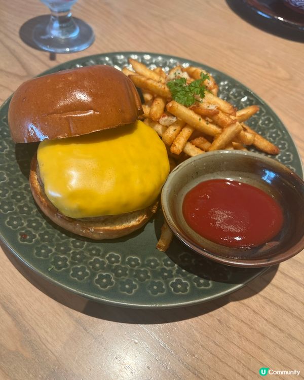 充滿日系咖啡店