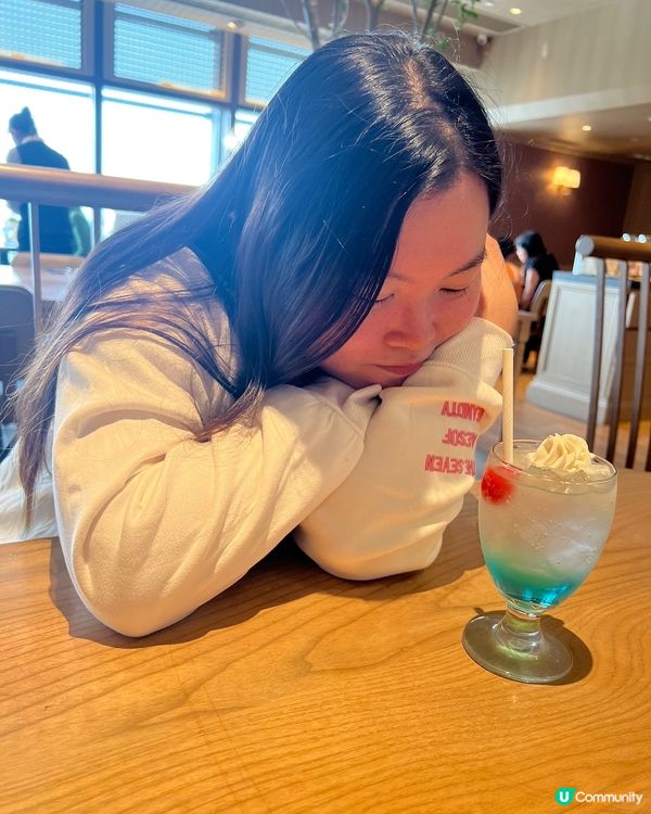 充滿日系咖啡店