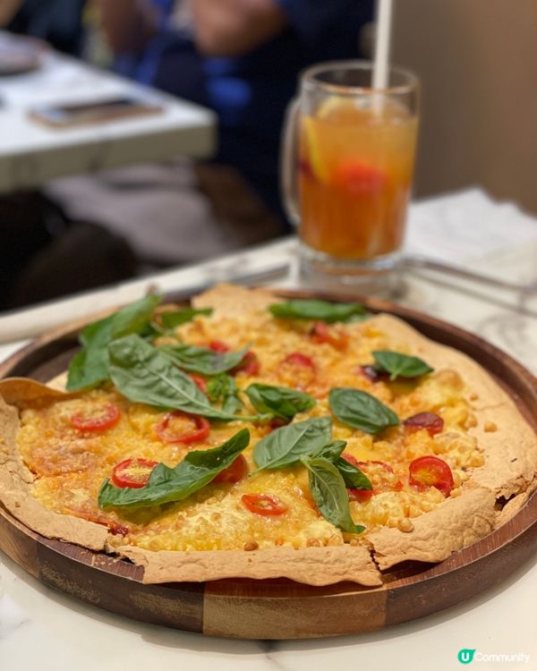 OVO CAFE——素食的高級享受，還能在花店裡用餐