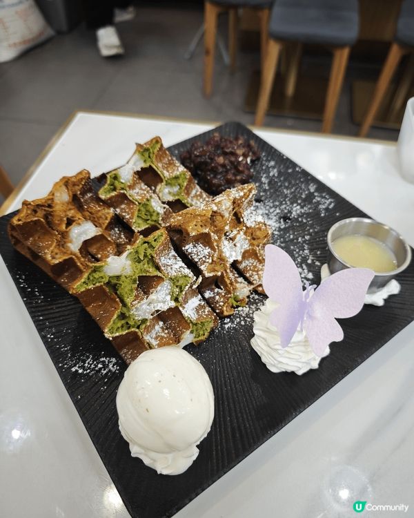 聽聞屯門有間甜品鋪成日都要排隊等位，今日就專程揸車嚟試試佢🔅...