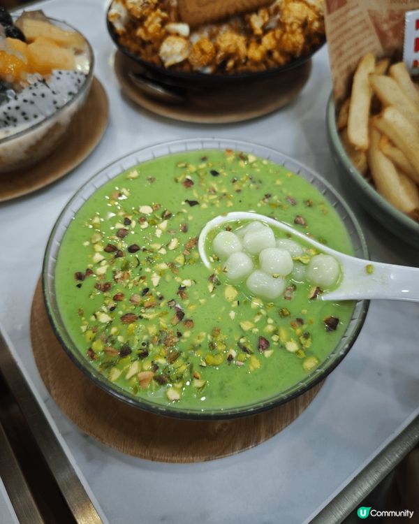 聽聞屯門有間甜品鋪成日都要排隊等位，今日就專程揸車嚟試試佢🔅...