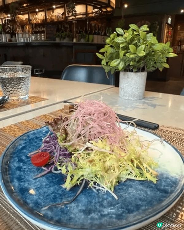 同好友去咗位於灣仔QRE Plaza 26樓，一間高質又抵食...