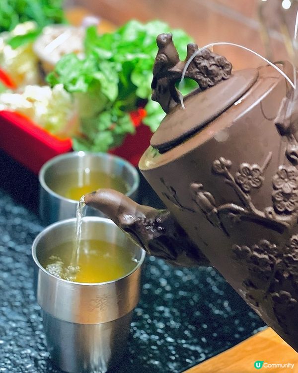 正到癲既宮廷風火鍋，記得一定飲湯先🍲💕