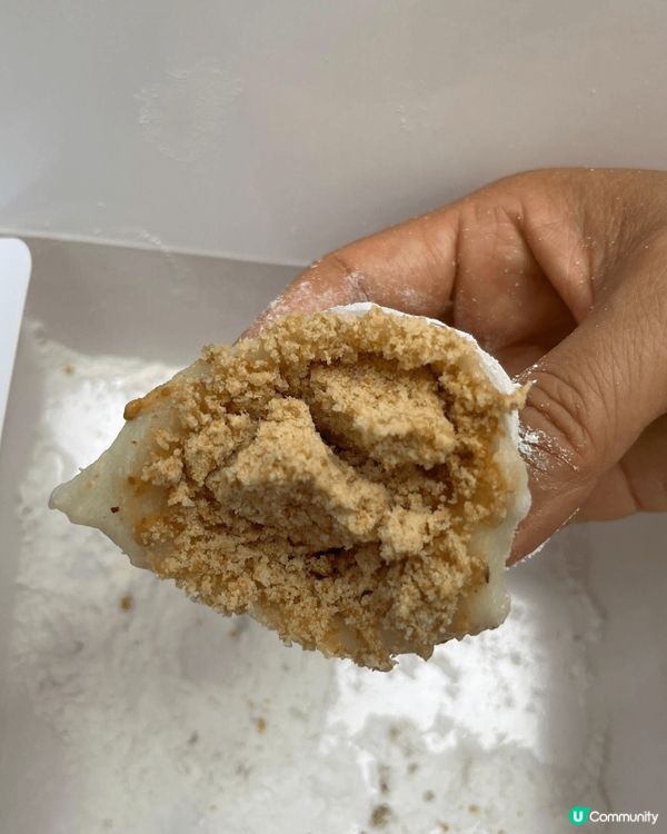 皮薄餡靚的糯米糍有開心果、榛子、腰果、芝麻、花生和豆沙，前三...