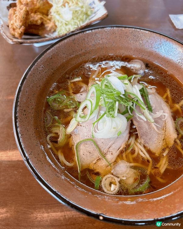 冬天去日本溫泉酒店，浸完溫泉之後食d熱辣辣嘅野，暖粒粒好舒服...
