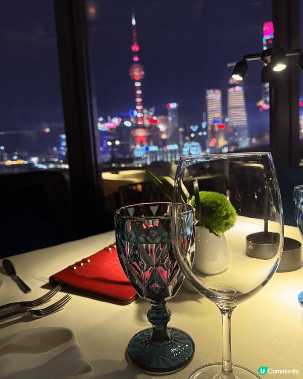上海外灘夜景🌃對住東方明珠食漂亮飯🍽️