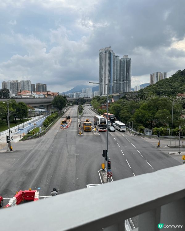 大圍圍方，大圍地鐵站上蓋購物商場，地點方便，有各式中西美食