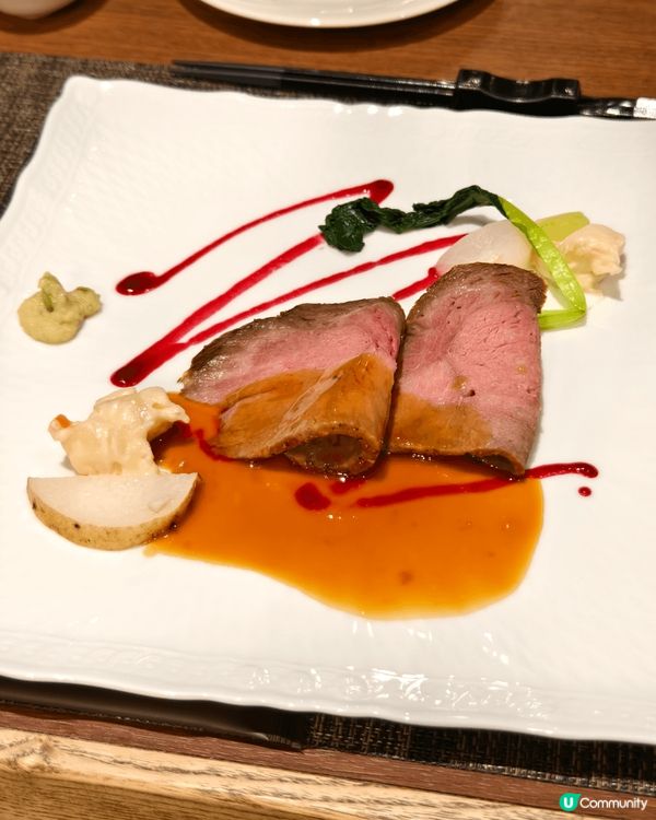 這些是我在河口湖La Vista 酒店享用過的晚餐。La V...