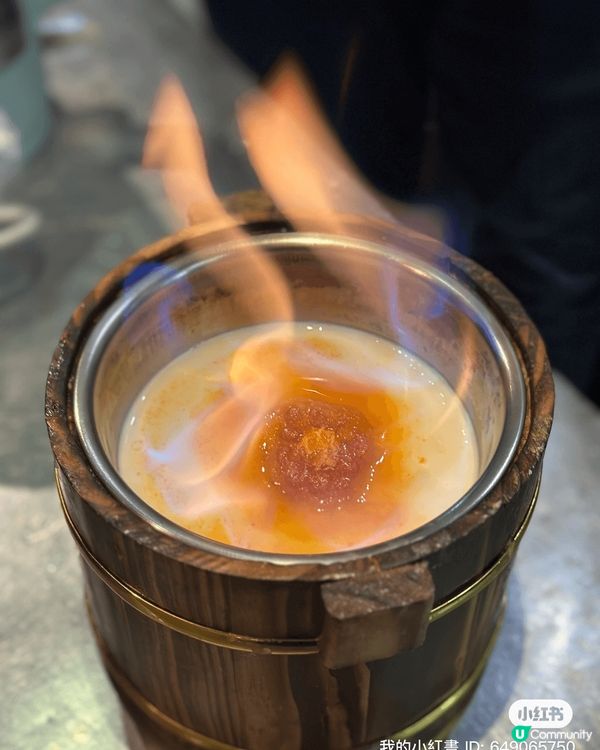 荃灣青山公路荃灣段125-133號紅棉大廈地下A&B號舖