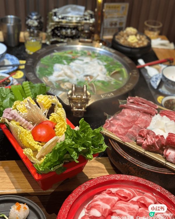 荃灣青山公路荃灣段125-133號紅棉大廈地下A&B號舖