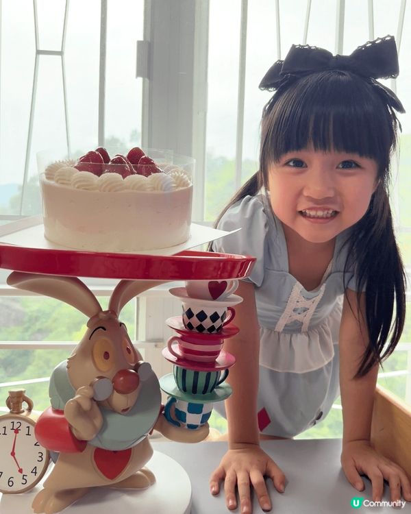 最鍾意不停食食食，同周圍去打卡📸