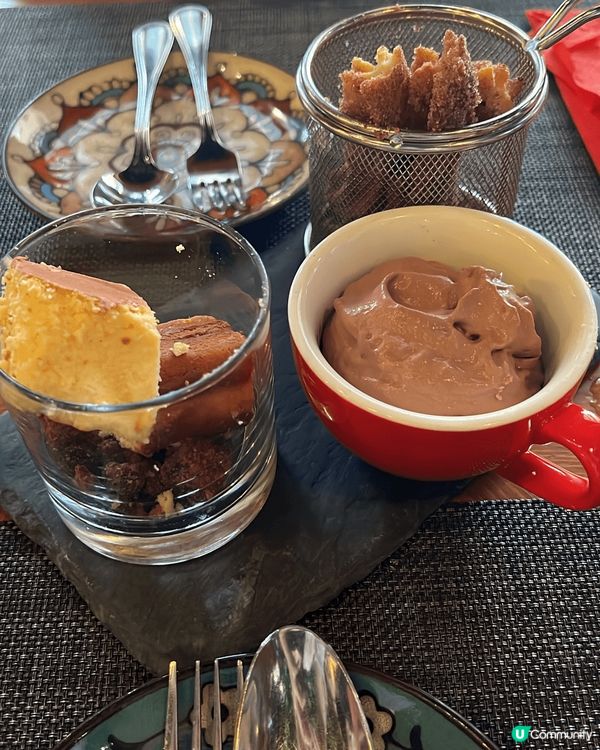 今次去左位於荔枝角嘅西班牙餐廳 - Rustico｡呢間餐廳...