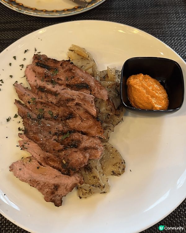 今次去左位於荔枝角嘅西班牙餐廳 - Rustico｡呢間餐廳...