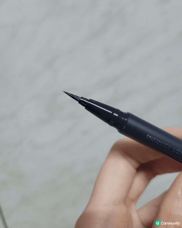 最近係台灣買咗1028的黑色眼線液，都幾上色，幾好用，唔容易...