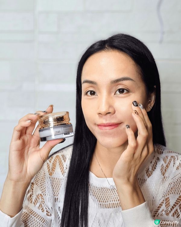 這款系列適合夏天用於晚上，開冷氣抽乾皮膚，即時補水補膠原