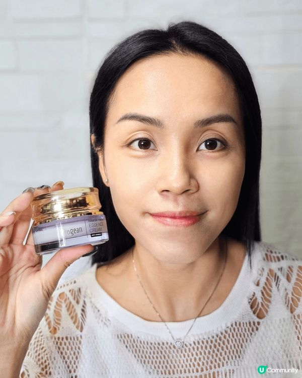 這款系列適合夏天用於晚上，開冷氣抽乾皮膚，即時補水補膠原