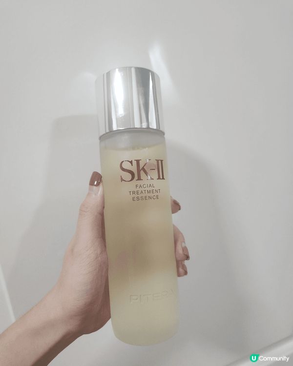 超喜歡這個精華最近用了神仙水💧，皮膚真的變透亮了✨！保濕效果...