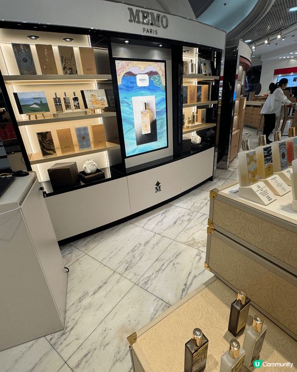 集護膚護髮護身於一身 有memo出嘅香水uniqlo嘅修身上...