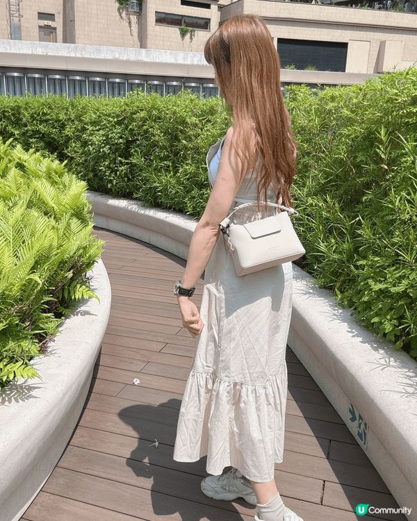 近期最愛用Gastonluga包包，唔單止奶油色易襯衫，防水...