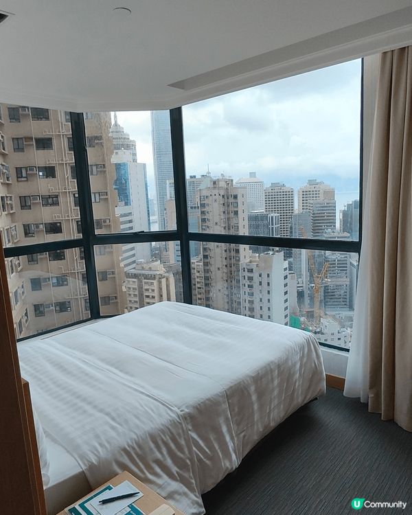 半山嘅宏基國際賓館，基本房weekdays連稅唔使500蚊一...