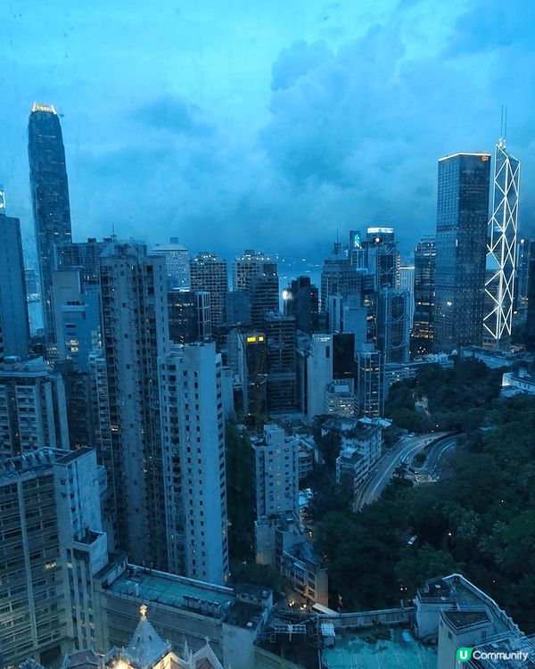 半山嘅宏基國際賓館，基本房weekdays連稅唔使500蚊一...