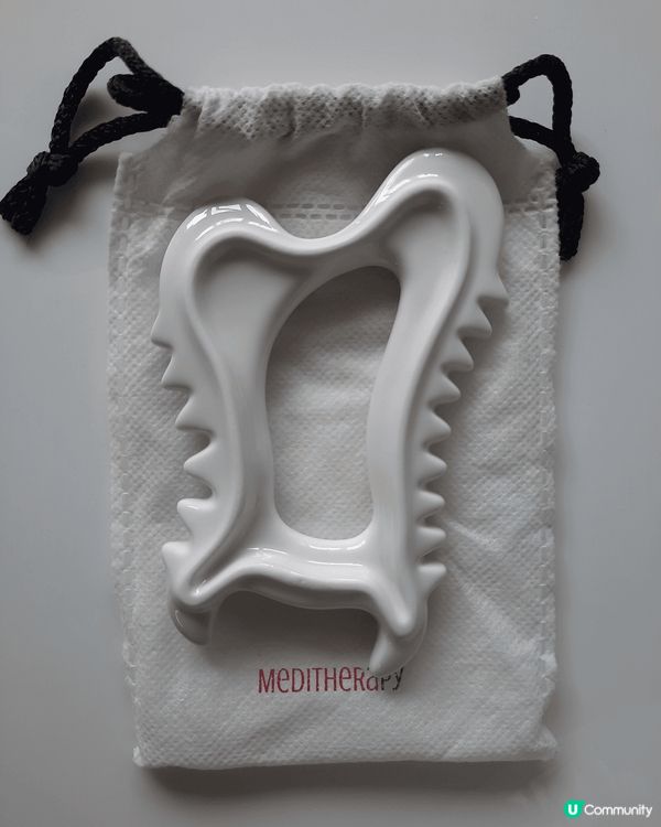 刮痧板，每次敷完mask用黎刮下面，促進血液循環面色都好好多...