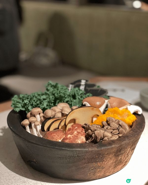 三出山火鍋——貼心服務 + 神仙級搭配，太懂吃貨了！ 🔥