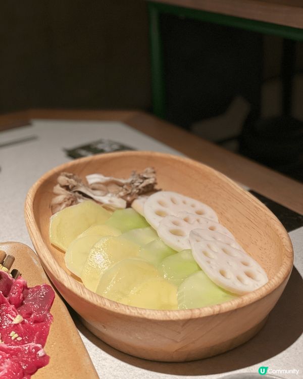 三出山火鍋——貼心服務 + 神仙級搭配，太懂吃貨了！ 🔥