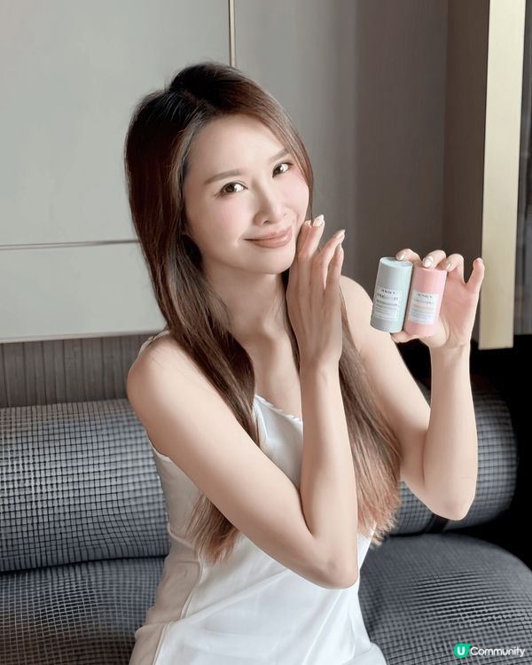 經常分享美妝 也是美妝老師 也經常到處旅遊打卡拍美照