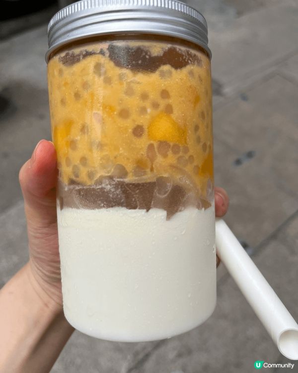 大街小巷嘅甜品真係一流，芒果甜！布甸奶味濃！值得一試！ #懶...