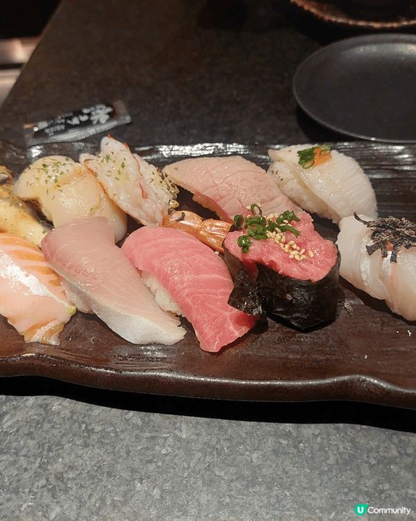 最近去千兩食晚餐，壽生一如既往新鮮，今次試埋日本芝士蛋糕甜品...