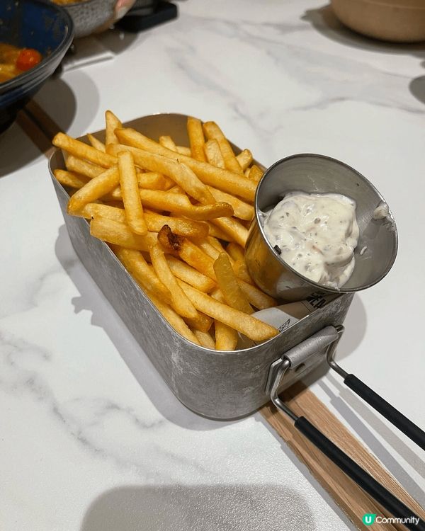 在繁忙的旺角，朗豪坊內的 CAMPSITE 餐廳無疑是一個令...