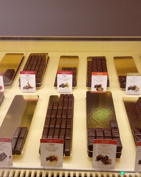 炎熱嘅夏天，真係最好試下呢個冰凍朱古力🍫嘅享受。
