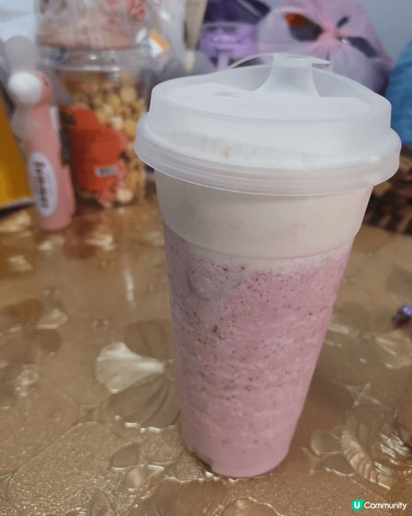 天水圍 銀座商場 [萬波]， 他的飲品是用新鮮嘅材料製作好有...