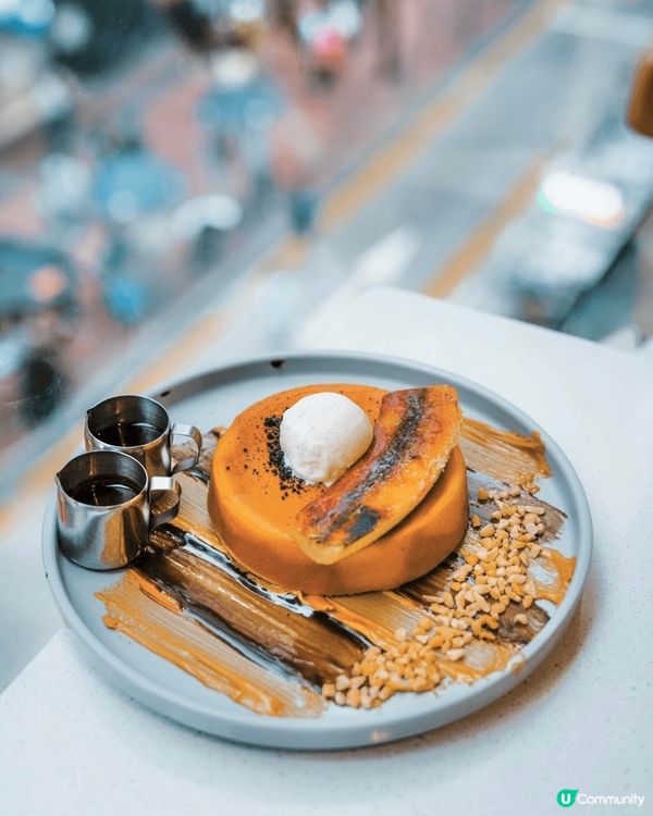 今日打卡一間賭王千金何超蓮推薦的甜品店HeSheEat，其長...