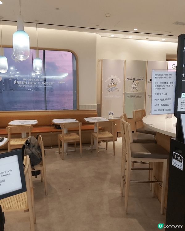 我真心要讚爆Cupping Room嘅綠茶鮮奶！😍 佢味道香...