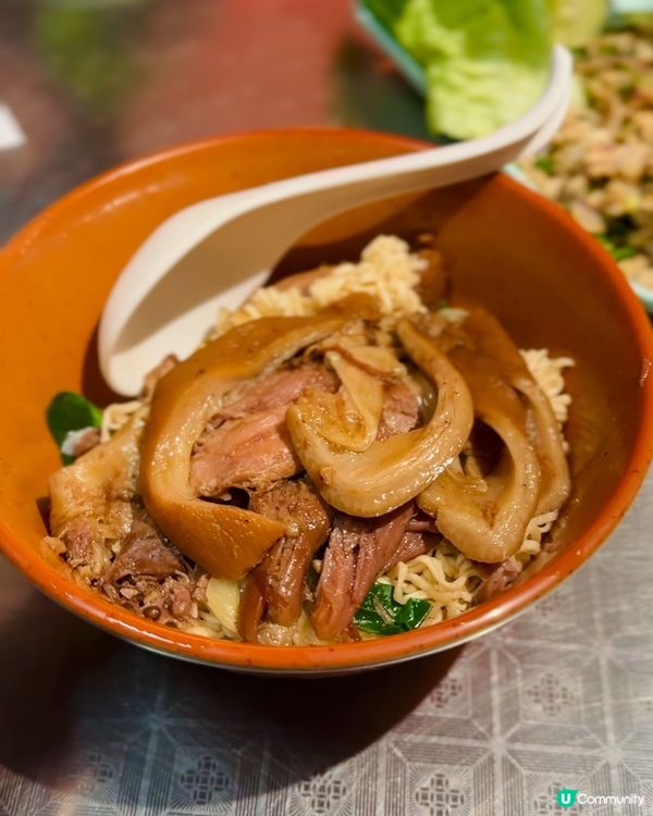 泰菜都有煲仔飯!?😋